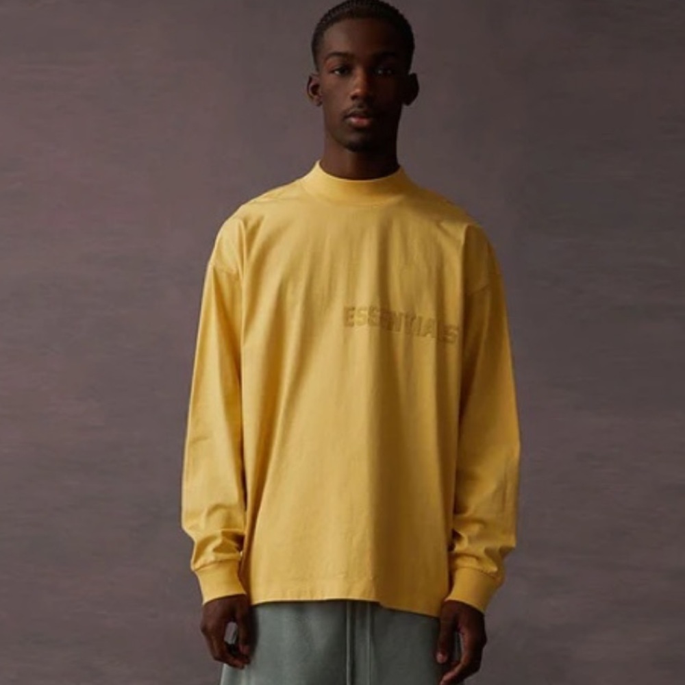 Fear of God Essentials Men’s Size Small SS23 Long Sleeve Logo‎ Tee 'Light Tuscan